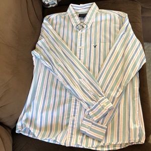 American Eagles men’s button down shirt, Large